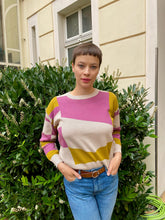 Laden Sie das Bild in den Galerie-Viewer, Pullover
